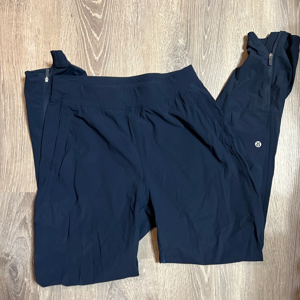 Lululemon Adapted state joggers navy blue size 4